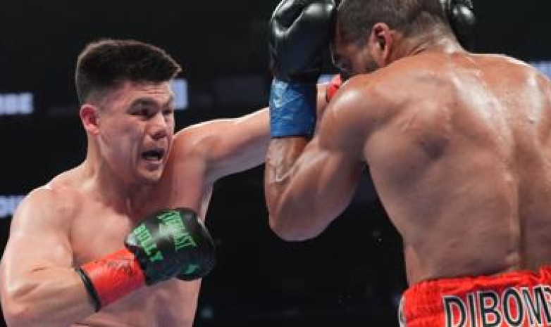 Неожиданный и кровавый исход поединка узбекистанского боксера на американском ринге