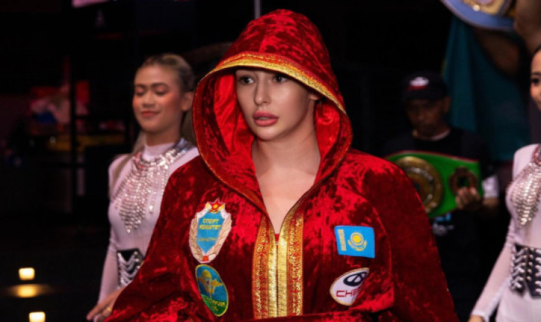 Самая сексуальная боксерша Казахстана взлетела в рейтинге после победы